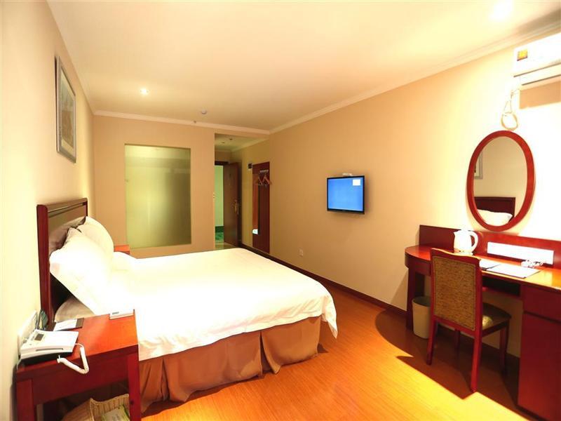 Greentree Inn Zhejiang Jiaxing Zhongan Business Hotel Exteriör bild